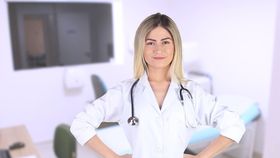Românii ar putea să plătească vizita la medicul de familie! Doctorii au decis să intre în grevă pentru că nu și-au mai primit plățile